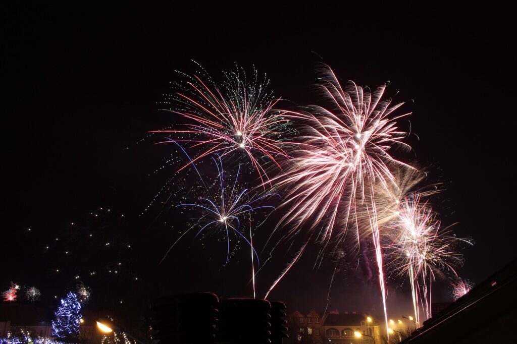 fireworks, new year's eve, new year's day, firecrackers, new year's wishes, fireworks, fireworks, fireworks, firecrackers, firecrackers, firecrackers, firecrackers, firecrackers